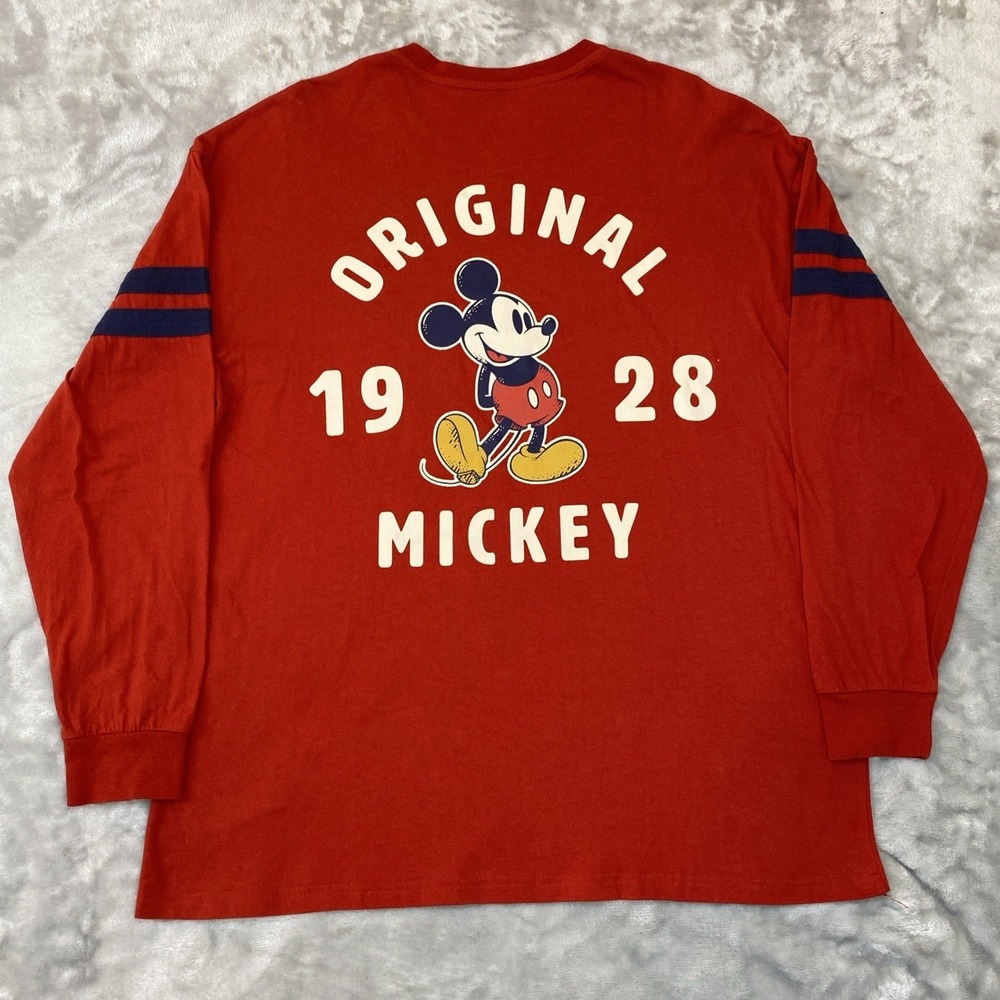 Disney Mickey Mouse Varsity 1928 Long Sleeve T-Shirt Men's L Red Casual‎ Relaxed